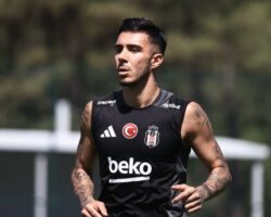 Emirhan Topçu Beşiktaş’ta ilk antrenmanına çıktı. – Son dakika Beşiktaş haberleri